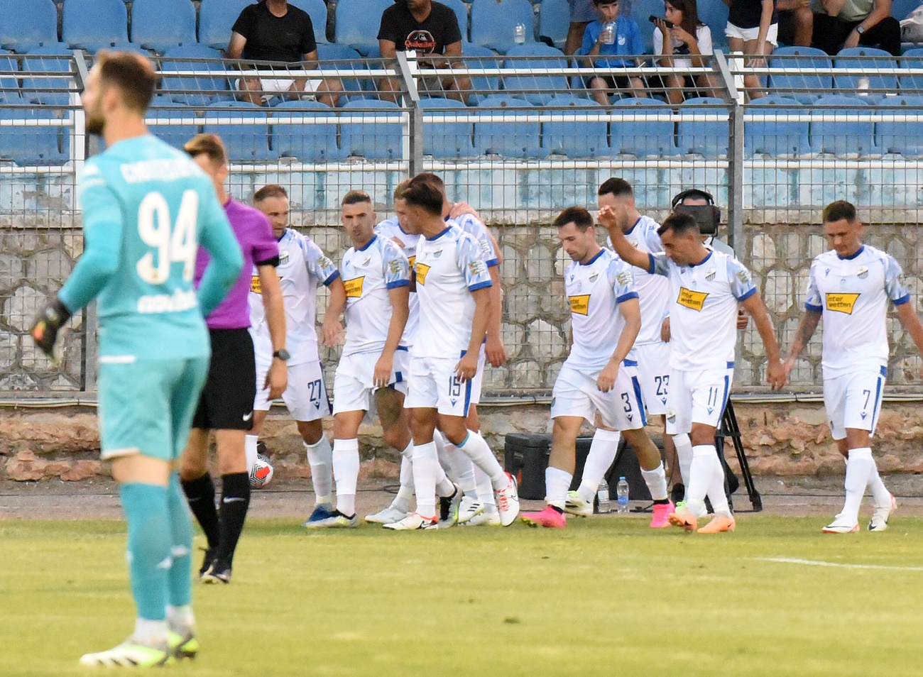 Λαμία – Άρης 1-0: Ο Καρλίτος της έδωσε την πρώτη νίκη στη φετινή Super League