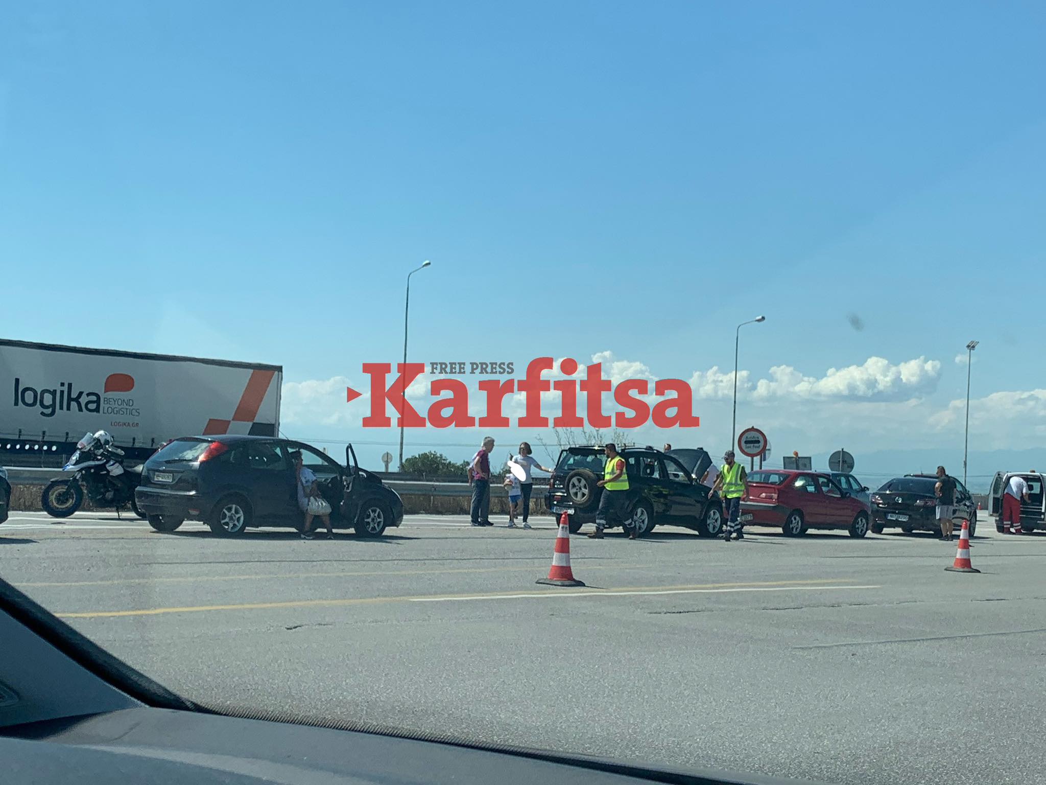 Θεσσαλονίκη: Καραμπόλα τριών αυτοκινήτων στα διόδια των Μαλγάρων – Δεν τραυματίστηκε κανείς, ενώ προκλήθηκε μποτιλιάρισμα