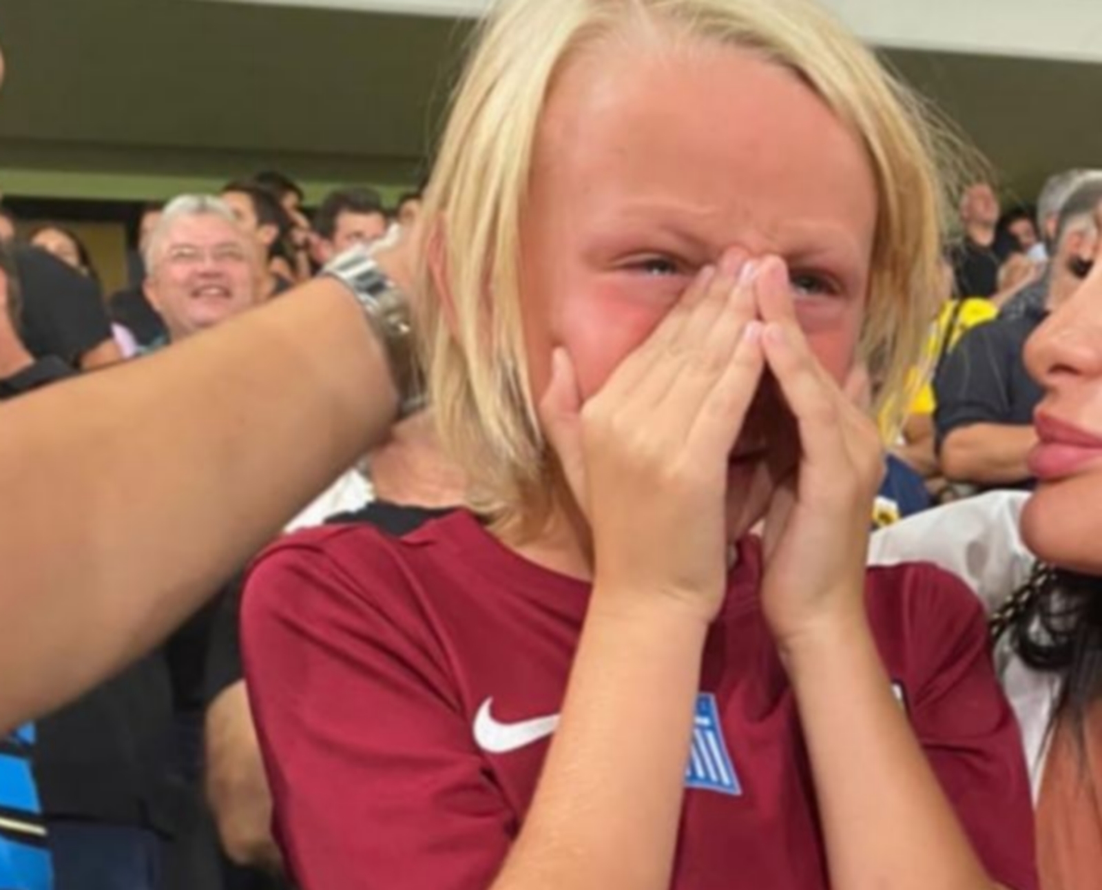 ΑΕΚ: Ο γιός του Βίντα έβαλε τα κλάματα στο γκολ του πατέρα του