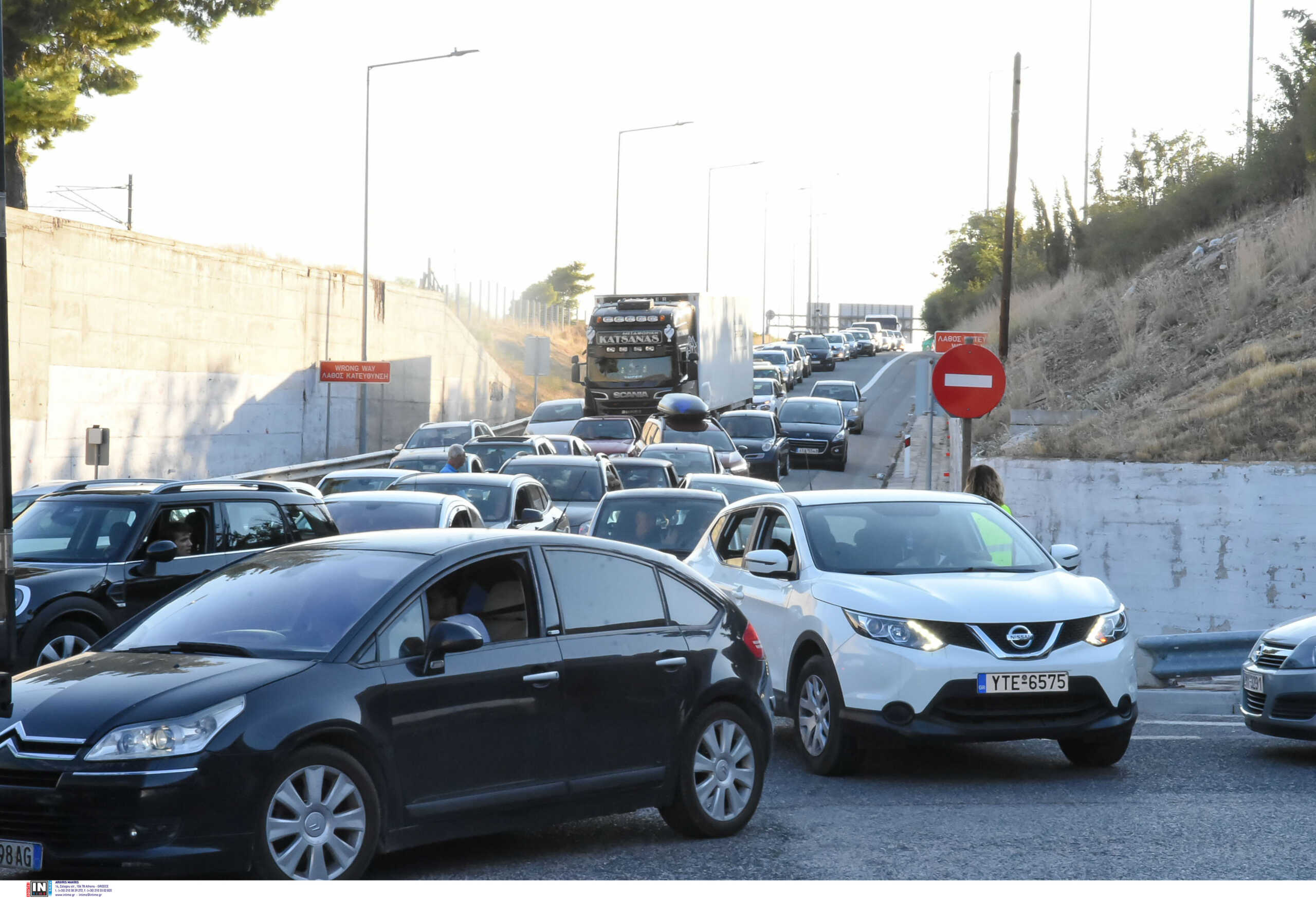 Φωτιά σε βυτιοφόρο: Εισαγγελική έρευνα για τον «Γολγοθά» στην Αθηνών – Κορίνθου – Δίωξη στον οδηγό