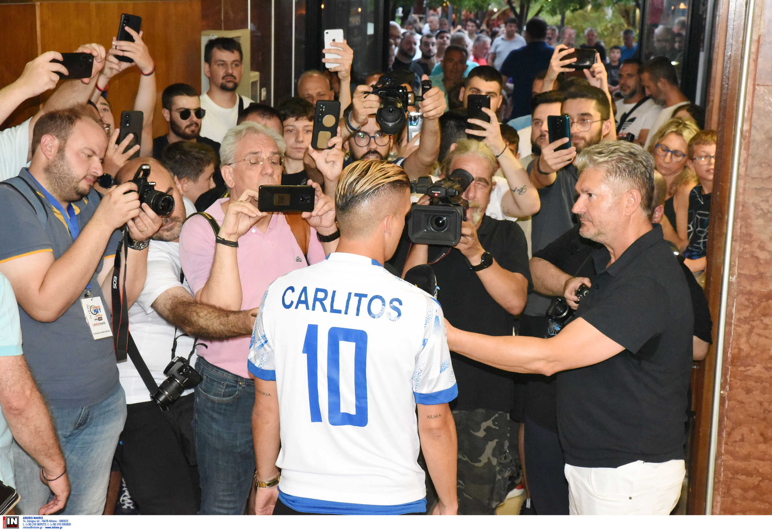 Η Λαμία ανακοίνωσε τον Καρλίτος που αποθεώθηκε από τους οπαδούς