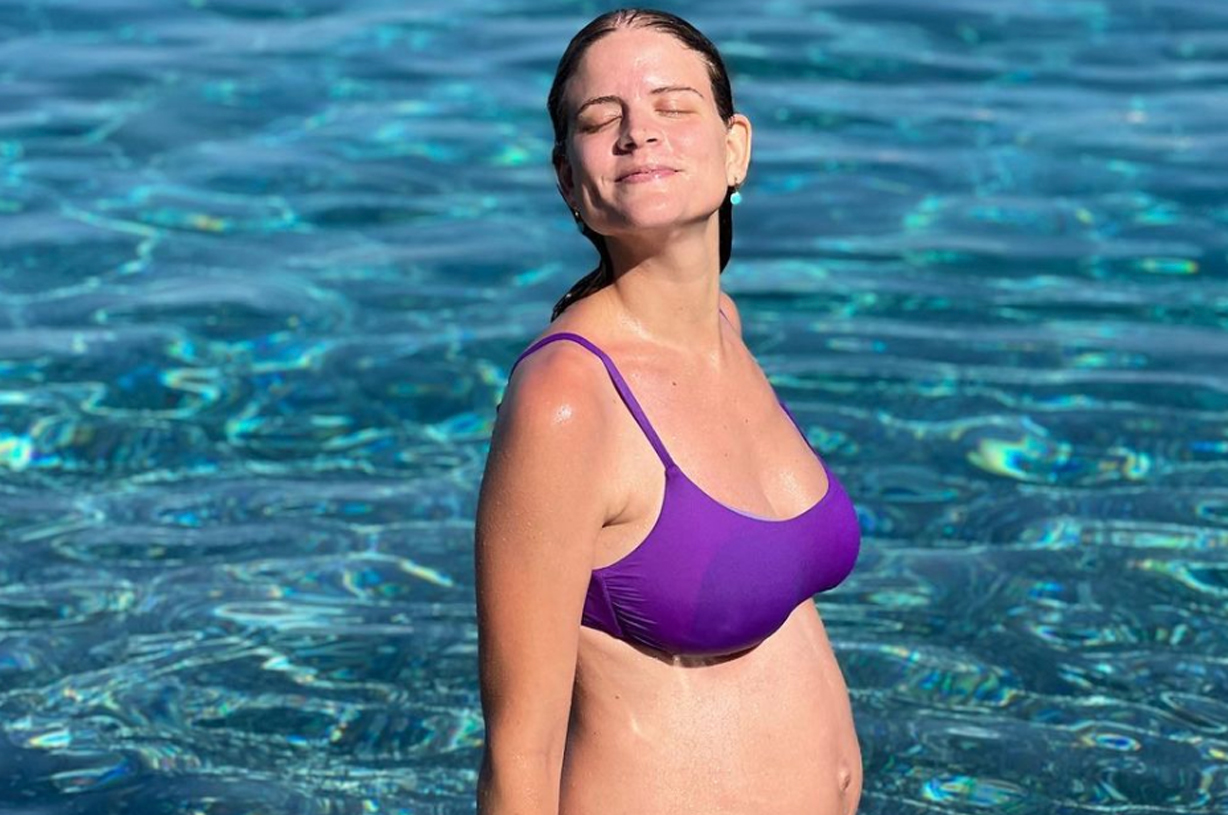 Έγκυος η Δανάη Μιχαλάκη: Οι φωτογραφίες με φουσκωμένη κοιλίτσα στο Instagram