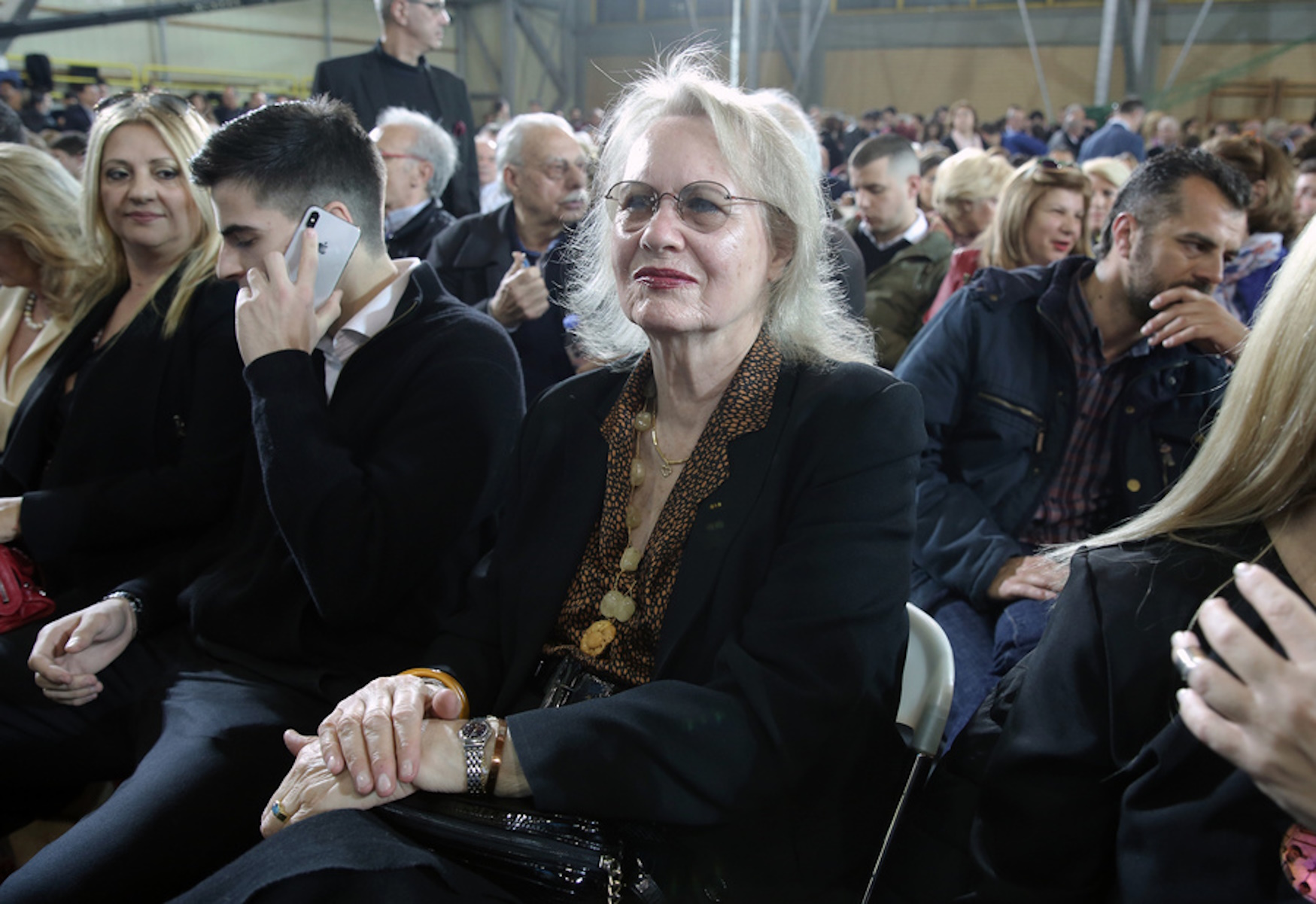 Η Λίζα Έβερτ παρίσταται στην παρουσίαση των υποψηφίων Δημοτικών και Κοινοτικών Συμβούλων από τον υποψήφιο Δήμαρχο Αθηναίων Κώστα Μπακογιάννη, με τον συνδυασμό του «Αθήνα Ψηλά», για το δήμο Αθηναίων, σε ανοικτή εκδήλωση που πραγματοποιήθηκε στο Γυμναστήριο του Μετς, τη Δευτέρα 18 Μαρτίου 2019.  ΑΠΕ-ΜΠΕ
