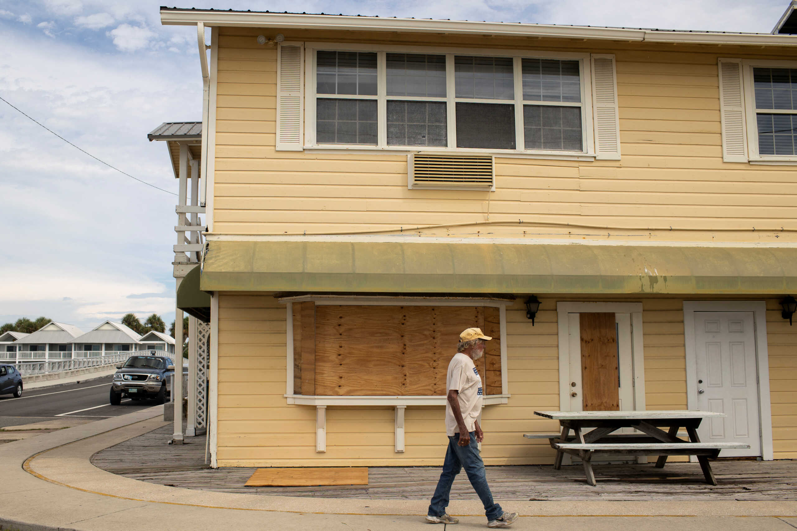 Τυφώνας Ιντάλια: Είναι πλέον κατηγορίας 4 - Ετοιμάζονται οι κάτοικοι της Φλόριντα - ΦΩΤΟ