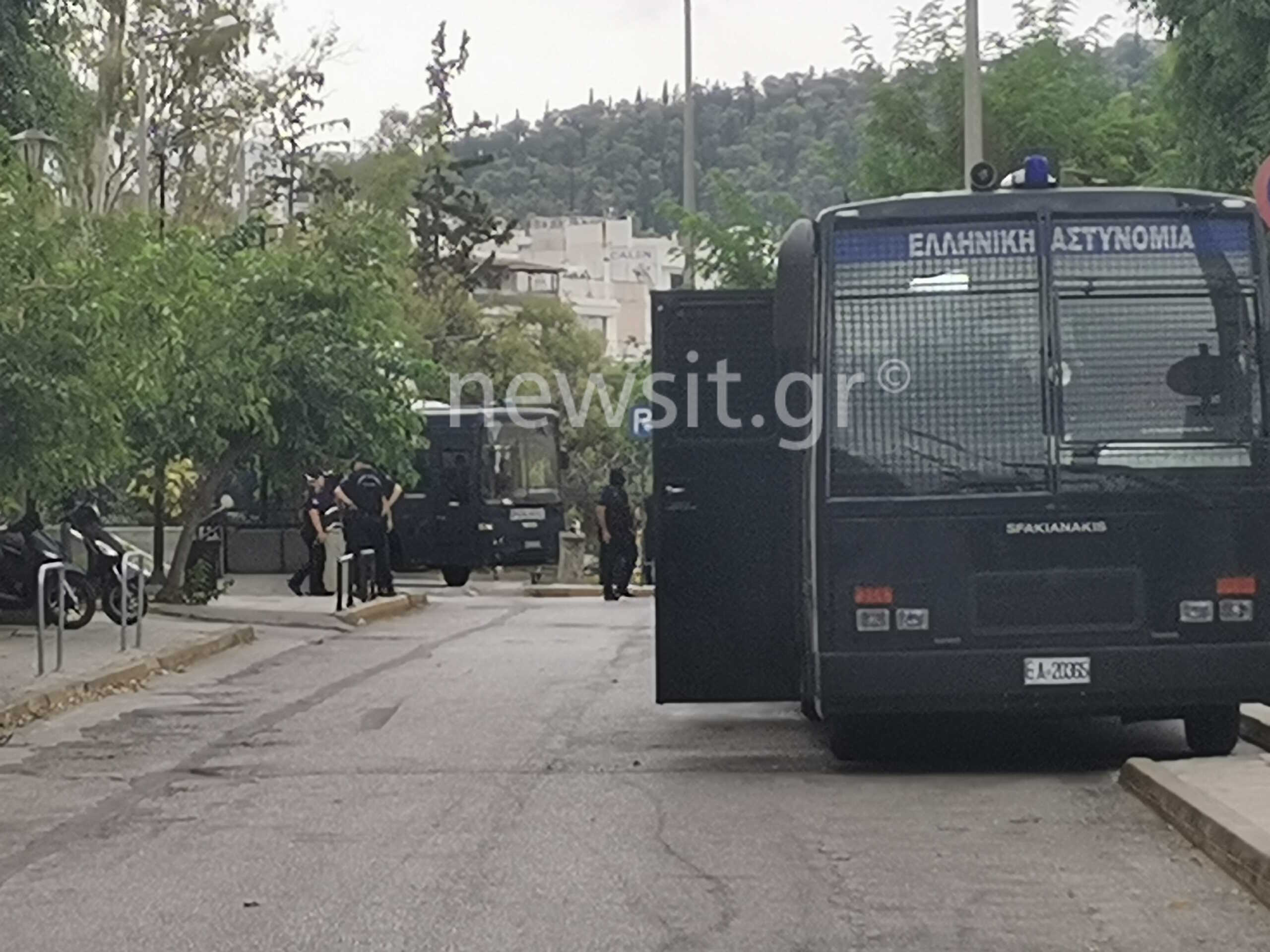 Δολοφονία 29χρονου στη Νέα Φιλαδέλφεια: Στους ανακριτές οι τελευταίοι 35 κατηγορούμενοι σήμερα Κυριακή (13/08)