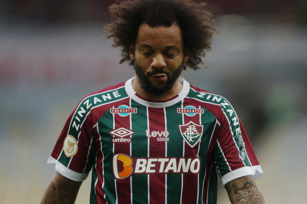 Soccer Football - Brasileiro Championship - Fluminense v Internacional - Estadio Maracana, Rio de Janeiro, Brazil - July 9, 2023 Fluminense's Marcelo reacts REUTERS