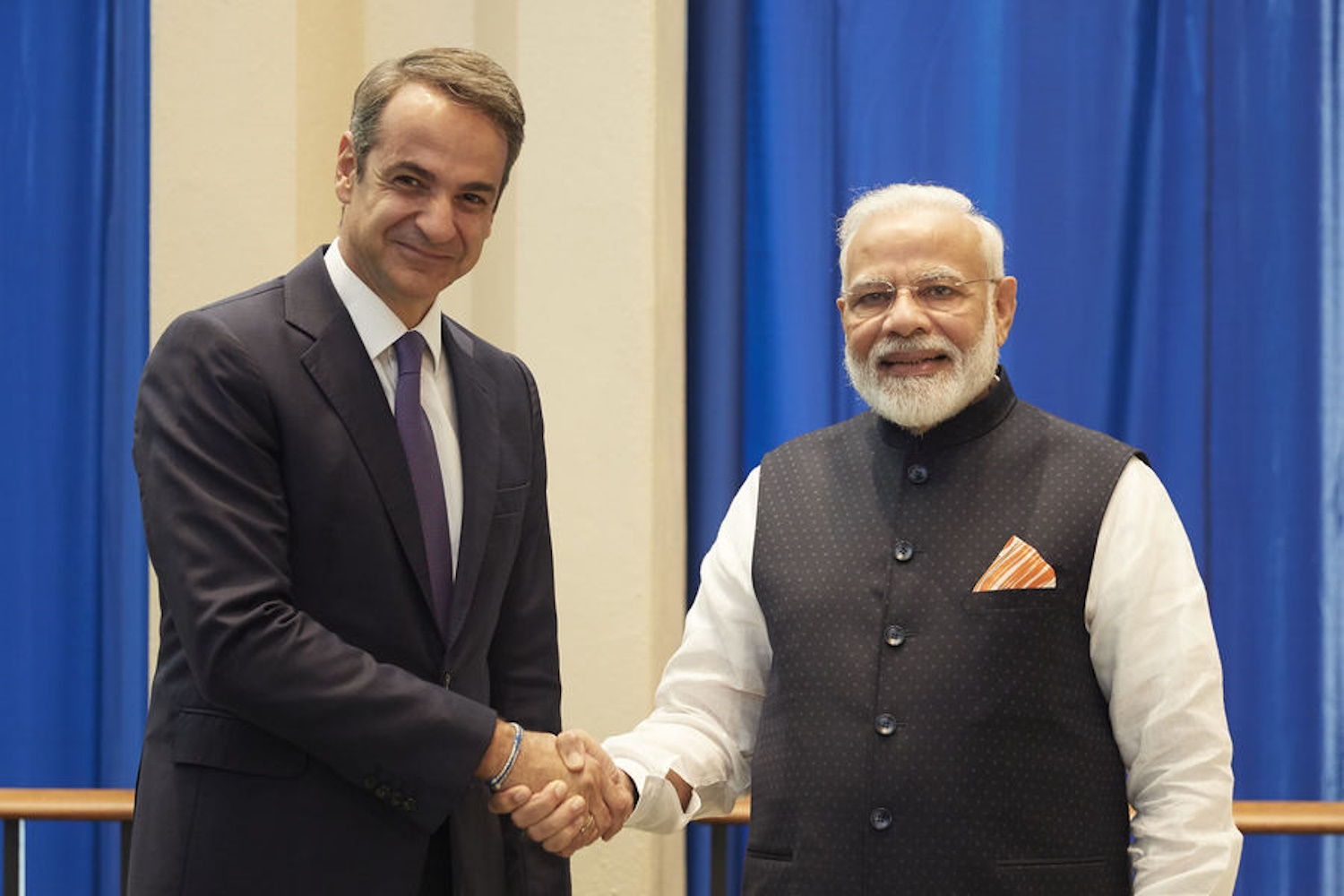 Συνάντηση Μητσοτάκη – Μόντι στο Μαξίμου – Η Ελλάδα γίνεται «πύλη» για την Ινδία στην Ευρώπη