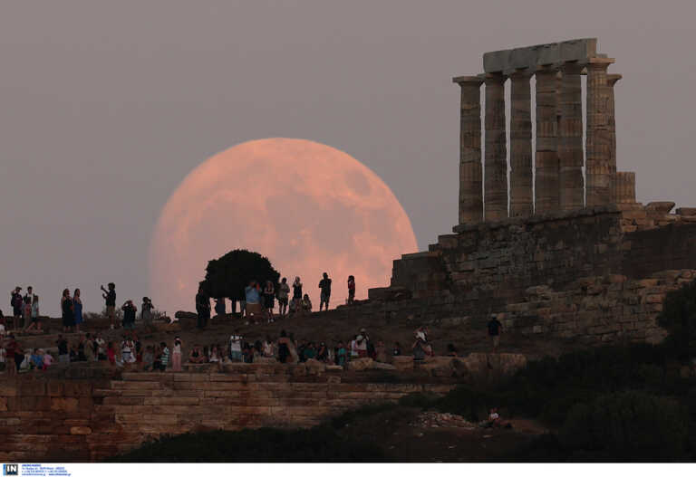 Πανσέληνος: Δύο Φεγγάρια τον Αύγουστο - Ανοιχτά μνημεία και αρχαιολογικοί χώροι