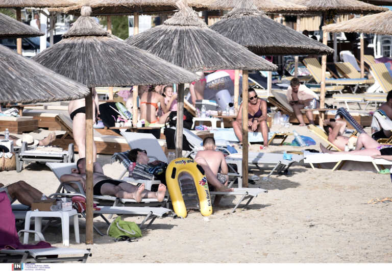 Νέο μπαράζ ελέγχων στις παραλίες για παραβάσεις με ομπρέλες και ξαπλώστρες – 11 συλλήψεις στη Νάξο