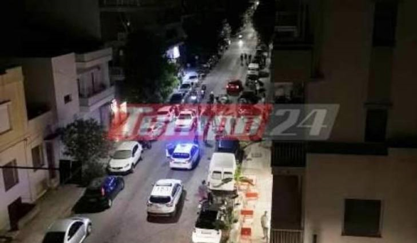 Πάτρα: Σοβαρά επεισόδια μεταξύ Ρομά και αστυνομικών – Εμβόλισαν περιπολικό