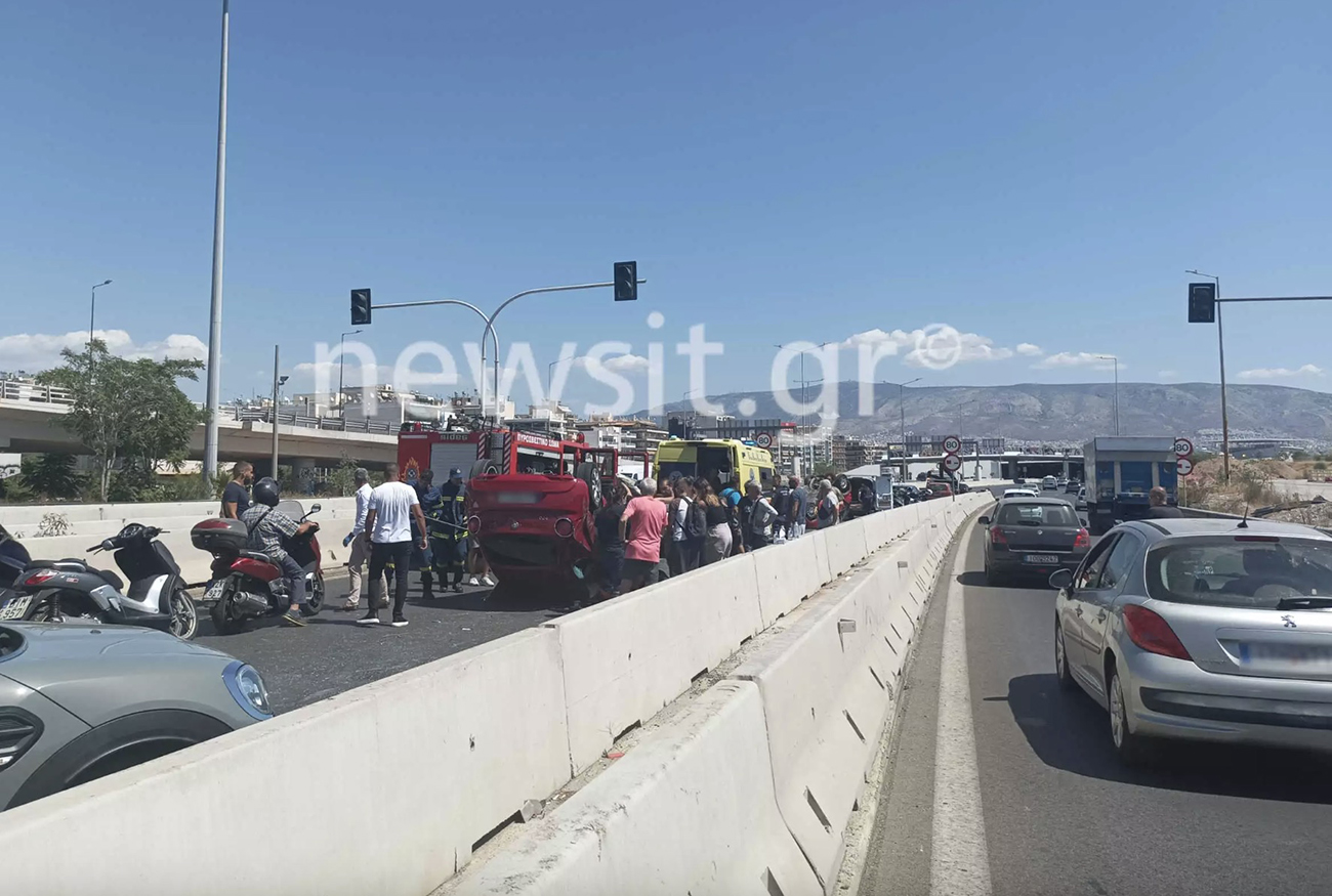 Τροχαίο στην Ποσειδώνος – Τούμπαραν 2 αυτοκίνητα