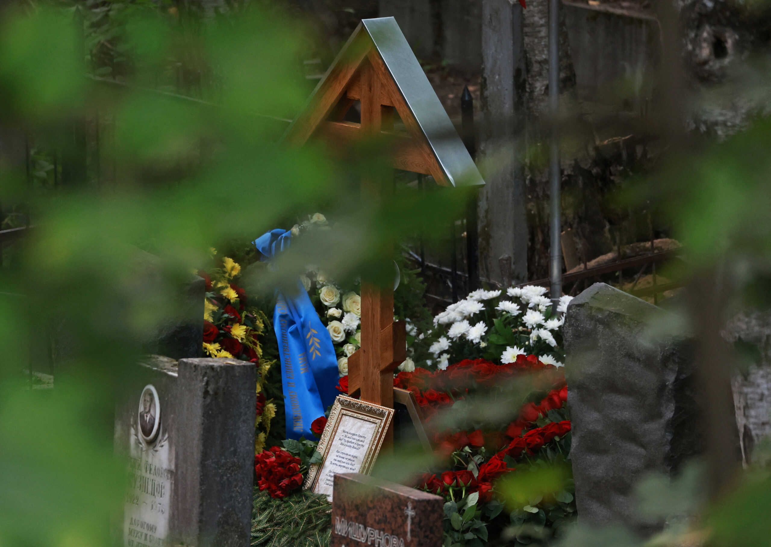 A view shows the grave of Russian mercenary chief Yevgeny Prigozhin, who was killed in a plane crash last week, at the Porokhovskoye cemetery in Saint Petersburg, Russia August 29, 2023. REUTERS
