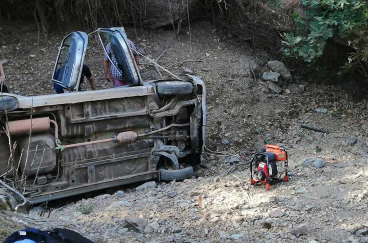 Χανιά: Βρέθηκε σε χαντάκι 10 μέτρων η γυναίκα που είχε εγκλωβιστεί στο  αυτοκίνητό της