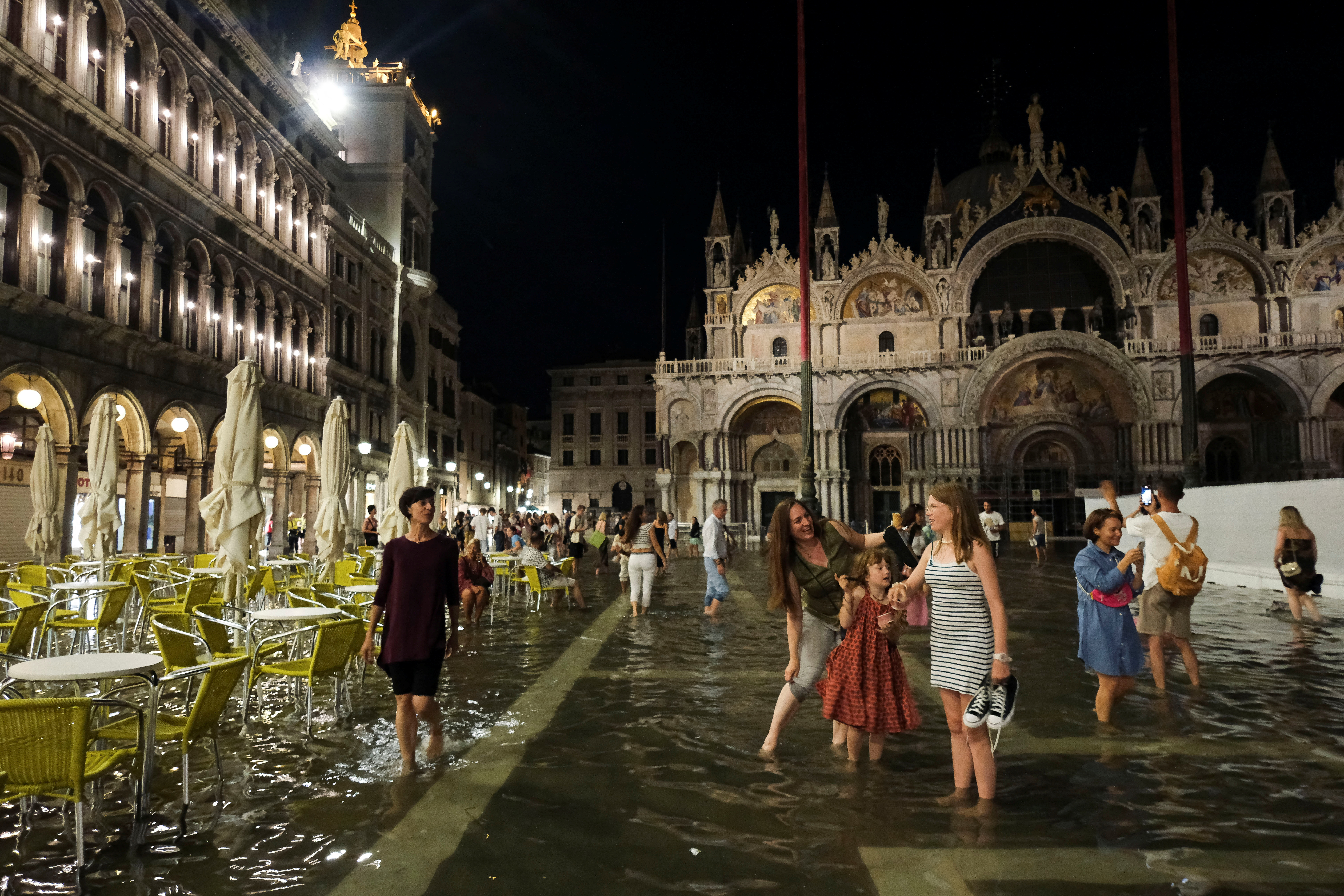 Βενετία: Η παλίρροια πλημμύρισε την πλατεία του Αγίου Μάρκου