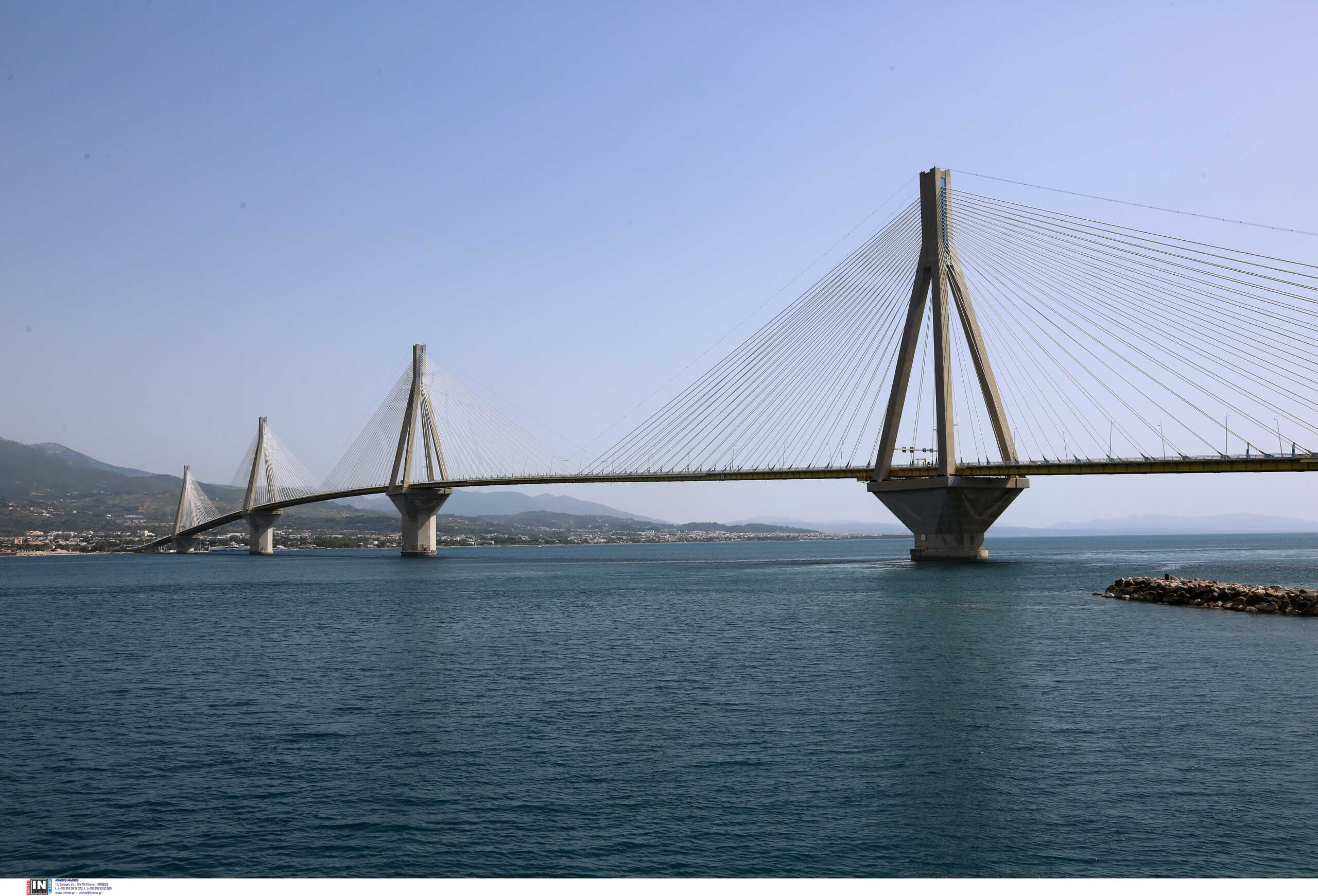 Παρατείνεται η δωρεάν διέλευση των οχημάτων όλων των κατηγοριών από τη Γέφυρα Ρίου – Αντιρρίου