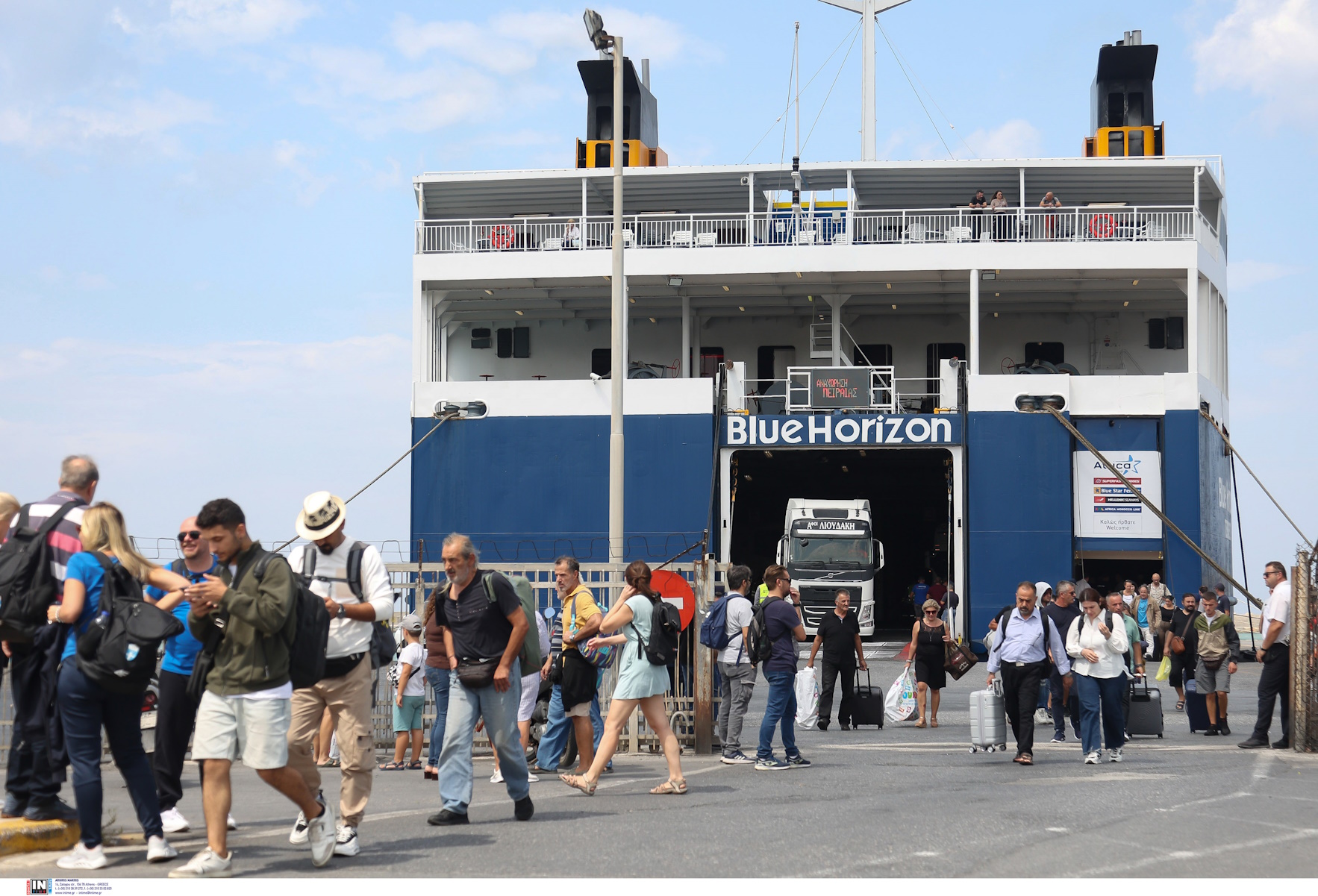 Blue Horizon: Έφτασε στο λιμάνι του Ηρακλείου – Σε σοκ οι επιβάτες