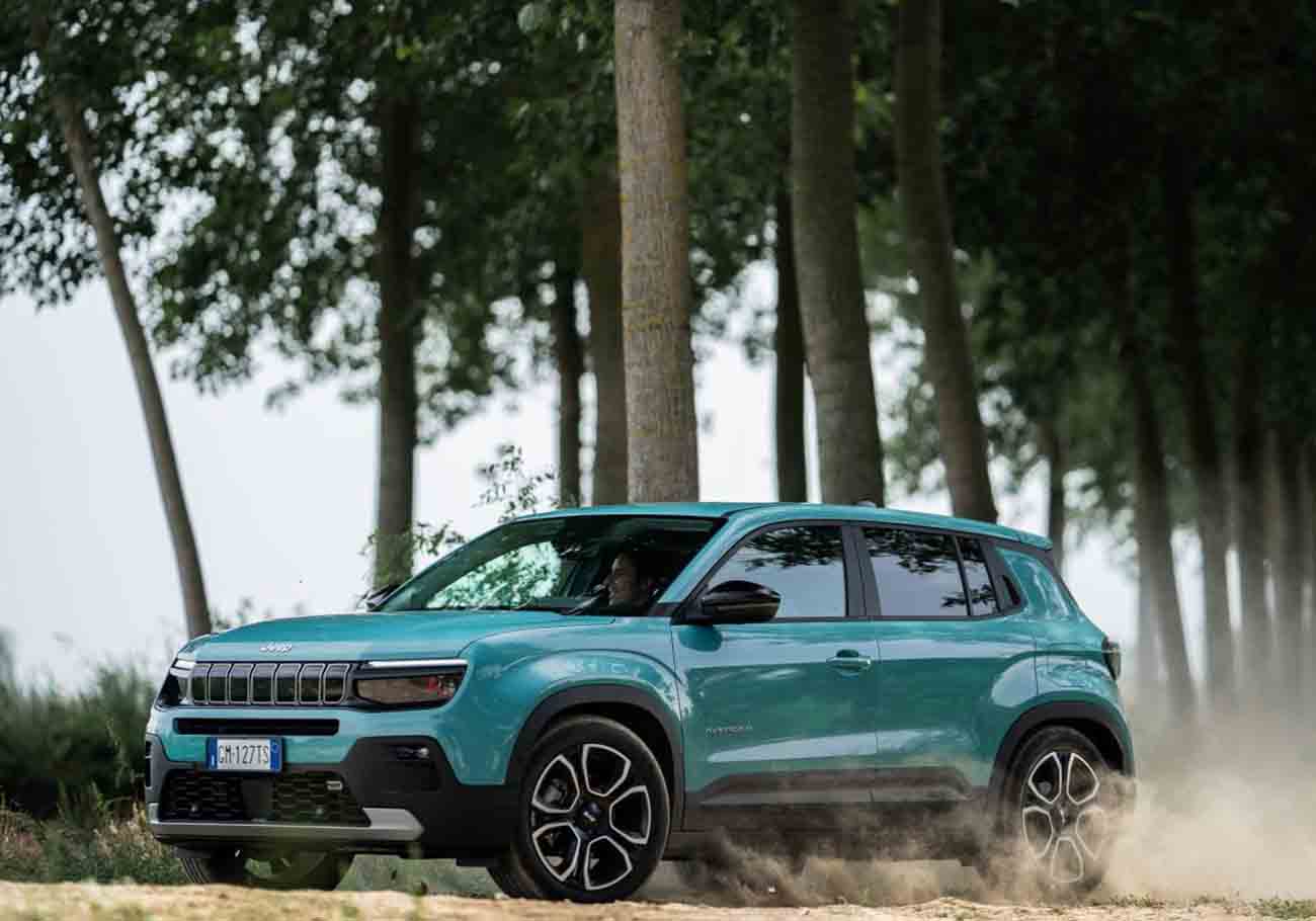 Η γκάμα του Jeep Avenger διευρύνεται
