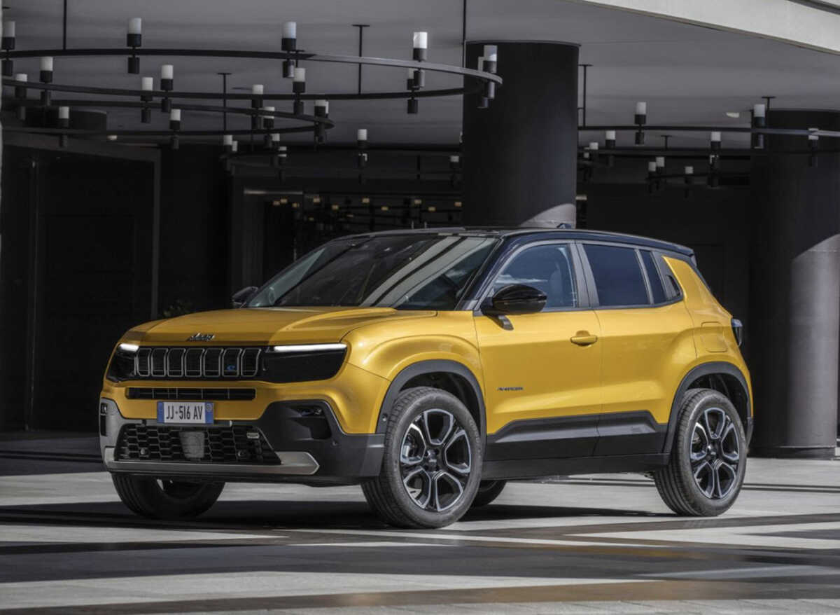 Το νέο ηλεκτρικό Jeep Avenger πρωταγωνιστεί στην έκθεση Mobility 2023