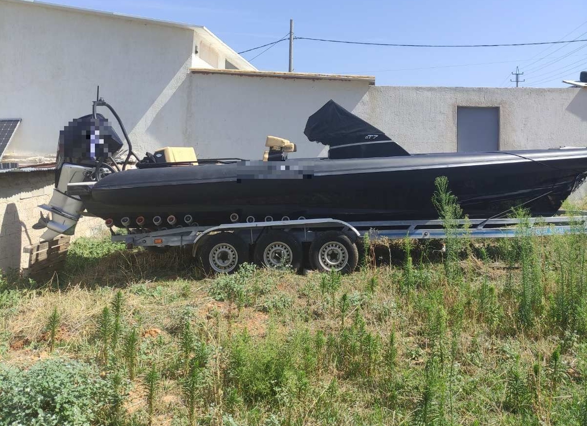 Άνω Λιόσια: Εντοπίστηκε σκάφος που είχε κλαπεί από τη Βουλιαγμένη – Βρέθηκε από το GPS του