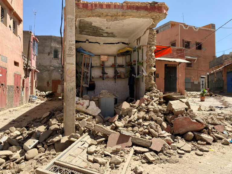 Πάνω από 1.000 οι νεκροί και 1.200 οι τραυματίες από τον καταστροφικό σεισμό των 6,8 Ρίχτερ στο Μαρόκο