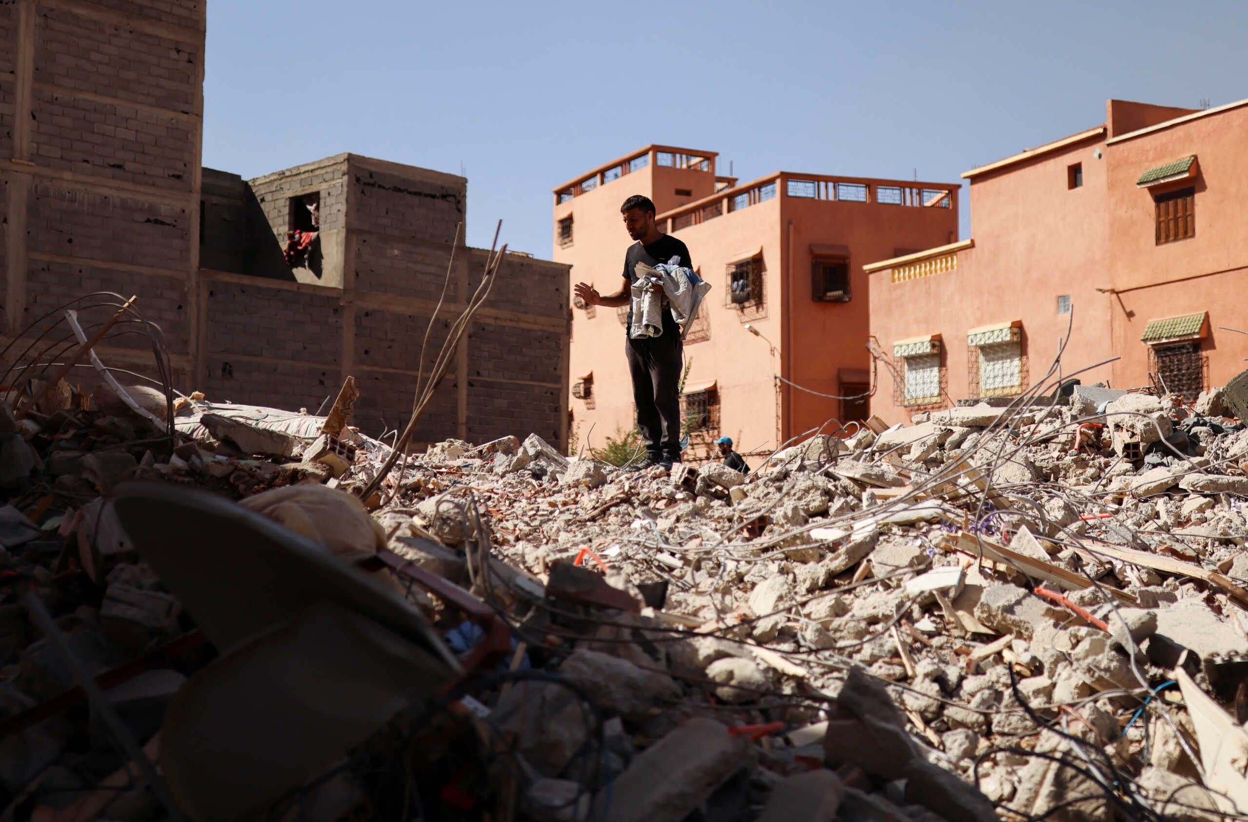Σεισμός στο Μαρόκο: Στους 2.122 αυξήθηκε ο αριθμός των νεκρών και στους 2.421 των τραυματιών