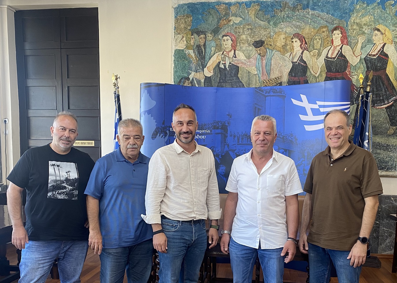 Προσφορά απαραίτητου εξοπλισμού στους εθελοντές πυροσβέστες της Ρόδου από το τοπικό δίκτυο ΟΠΑΠ – Έμπρακτη στήριξη στην Πολιτική Προστασία του νησιού
