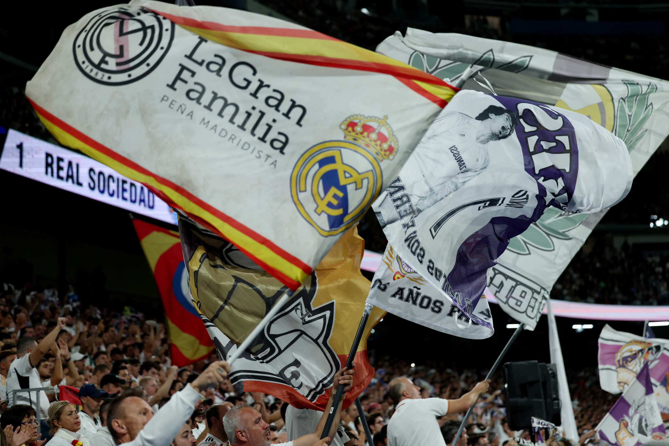 Soccer Football - LaLiga - Real Madrid v Real Sociedad - Santiago Bernabeu, Madrid, Spain - September 17, 2023 Real Madrid fans REUTERS