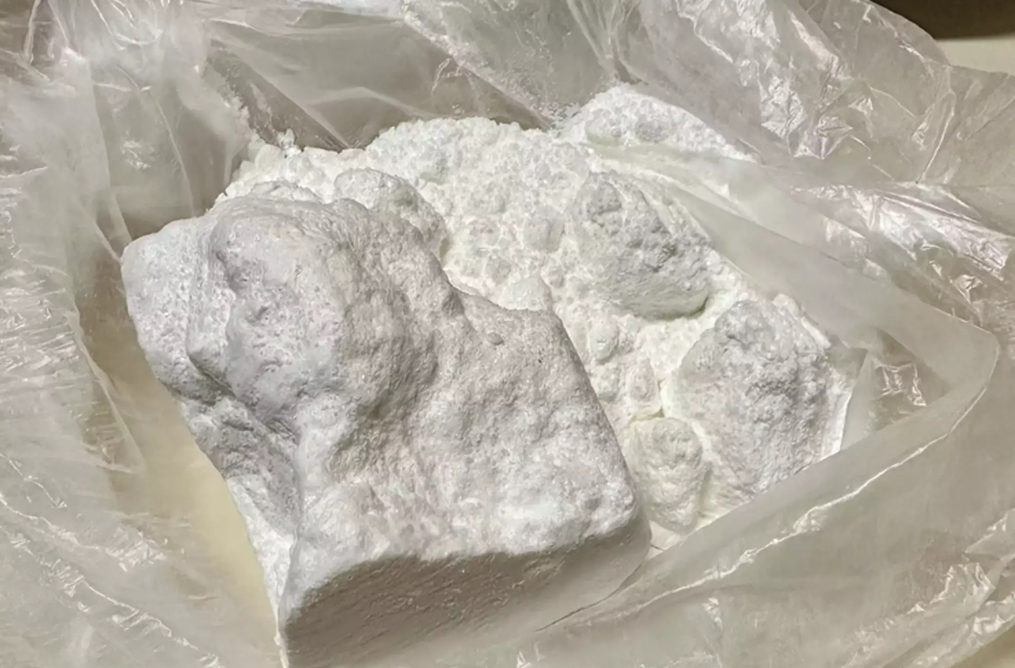 Πειραιάς: Εντοπίστηκαν πάνω από 60 κιλά κοκαΐνης μέσα σε κοντέινερ