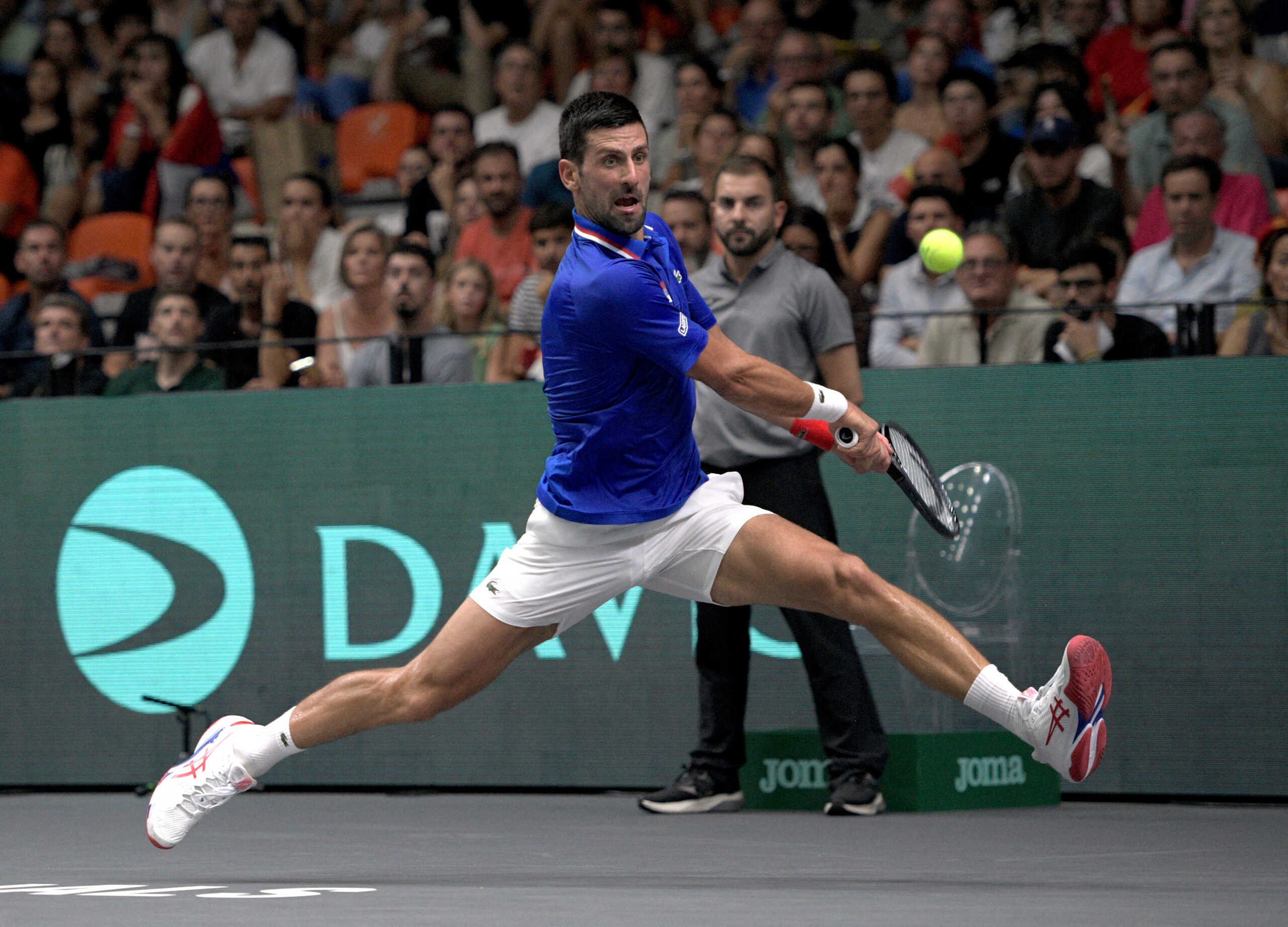 Tennis - Davis Cup - Finals - Spain v Serbia - Pabellon Fuente de San Luis, Valencia, Spain - September 15, 2023 Serbia’s Novak Djokovic in action during his match against Spain’s Alejandro Davidovich Fokina REUTERS