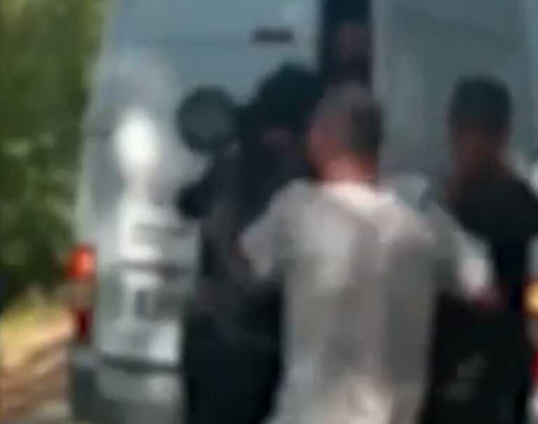 Βίντεο ντοκουμέντο από παράνομη μεταφορά μεταναστών με κλεμμένο βαν  στον Έβρο - Τι λέει στο Live News ο ιδιοκτήτης του