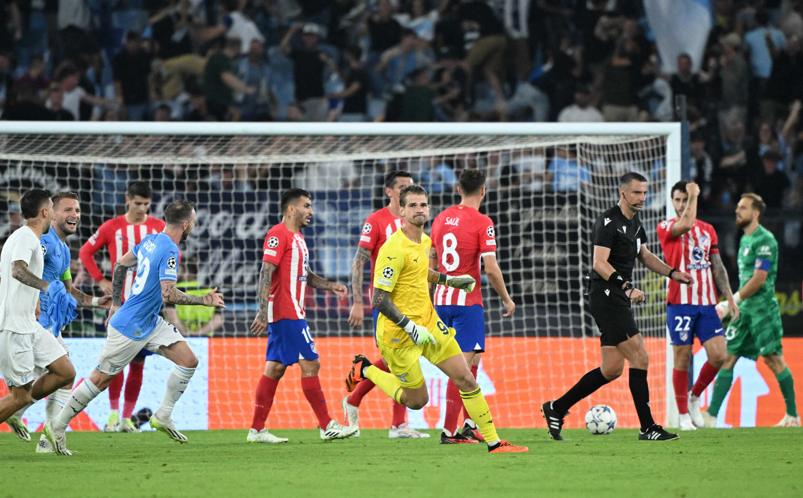 Soccer Football - Champions League - Group E - Lazio v Atletico Madrid - Stadio Olimpico, Rome, Italy - September 19, 2023 Lazio's Ivan Provedel celebrates scoring their first goal REUTERS