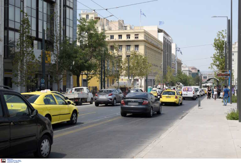 Κυκλοφοριακό χάος σε όλη την Αθήνα - Στο «κόκκινο» Κηφισός και Κηφισίας