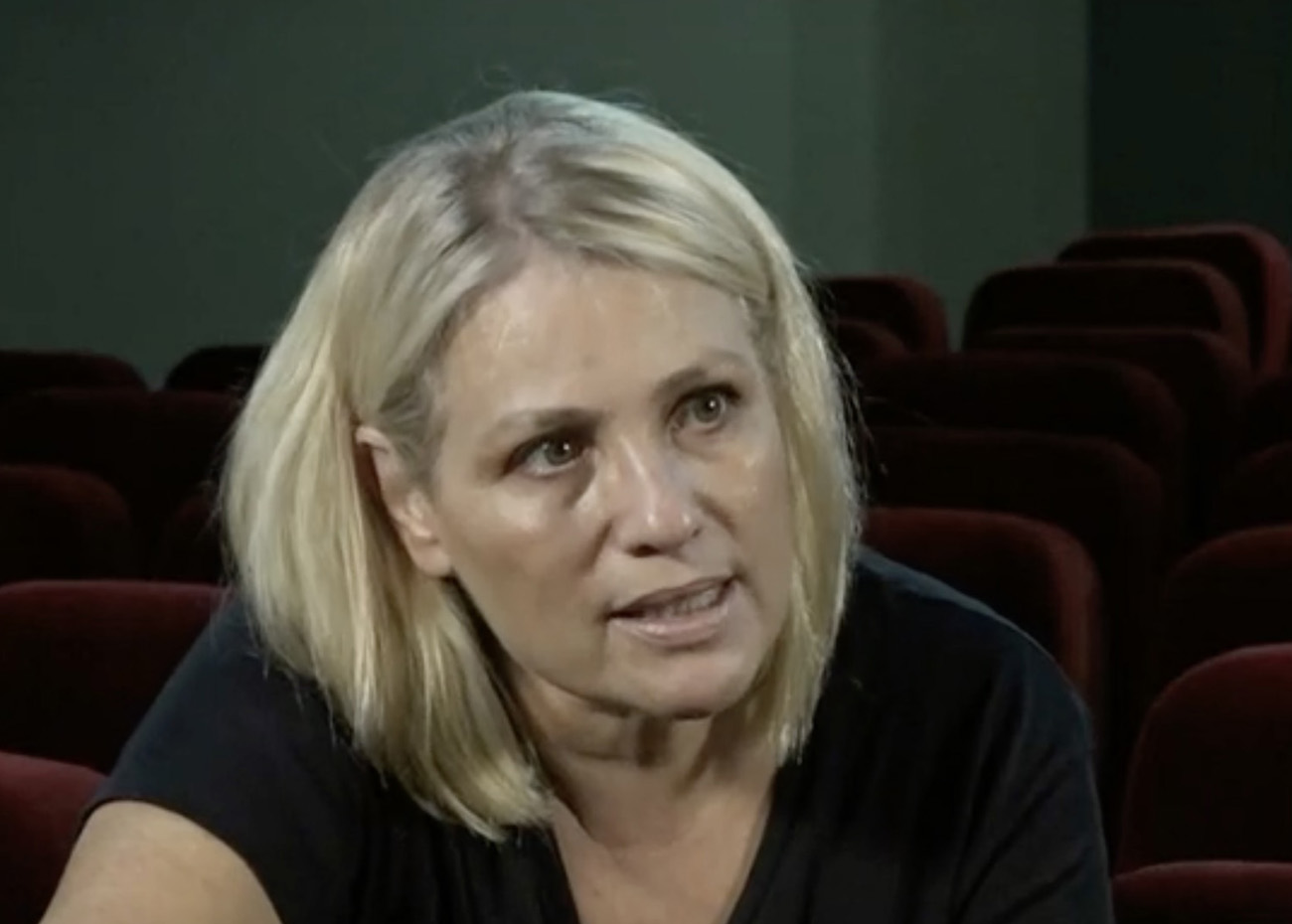 Μαριάννα Τουμασάτου: Έχουμε εξοικειωθεί πάρα πολύ με τον θάνατο, με τη βία, με την επιθετικότητα