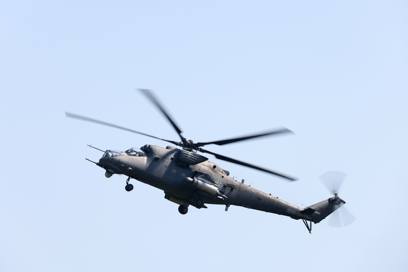 epa10585804 A Serbian Army Mi-35 helicopter performs  during the Serbian Armed Forces capabilities demonstration 'Granit 2023' at the Batajnica military airport near Belgrade, Serbia, 22 April 2023. The capabilities presentation was arranged on the occasion of the Serbian Armed Forces Day, that is annually marked on 23 April. It marks the begin of the Second Serbian Uprising in 1815 which is regarded 'a milestone in the creation of the modern Serbian state and military'.  EPA
