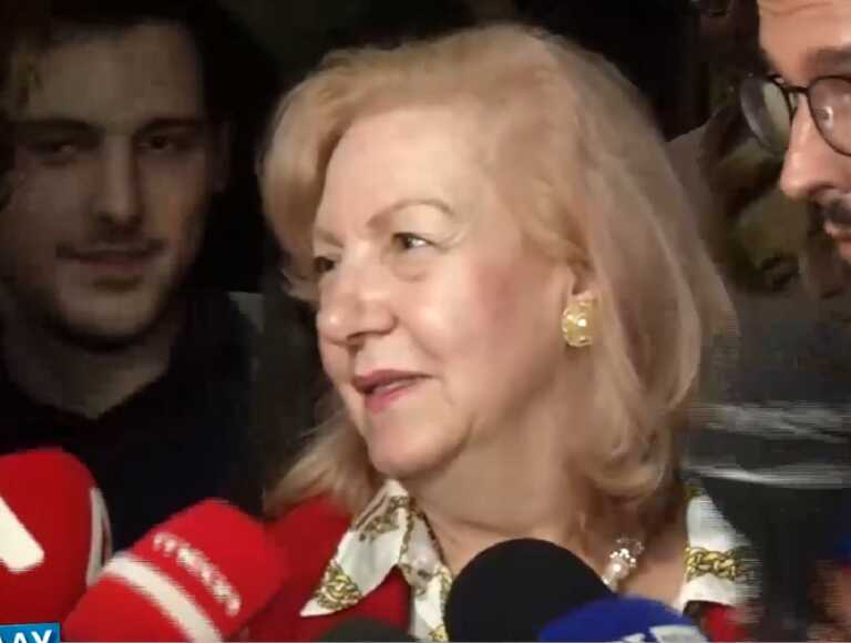 Μητέρα Κασσελάκη: Του έδωσα ένα μεγάλο μητρικό φιλί και του είπα συγχαρητήρια