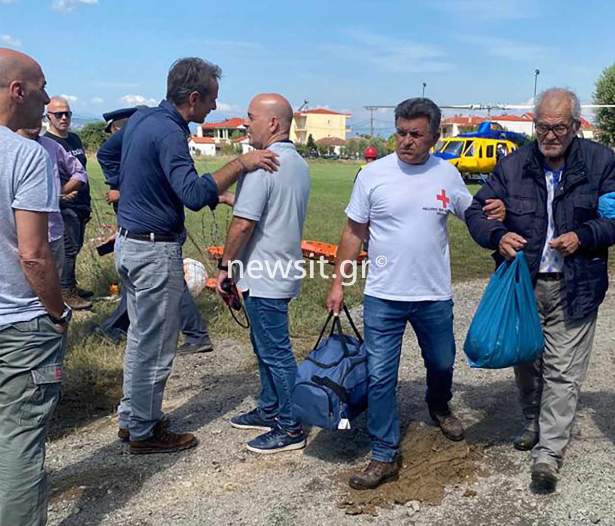 Στην Θεσσαλία ο πρωθυπουργός – Πέταξε πάνω από τις πληγείσες περιοχές