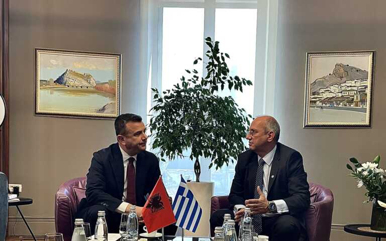 Συνάντηση Οικονόμου με τον Αλβανό ομόλογό του – Έθεσε το θέμα Μπελέρη ο υπουργός Προστασίας του Πολίτη