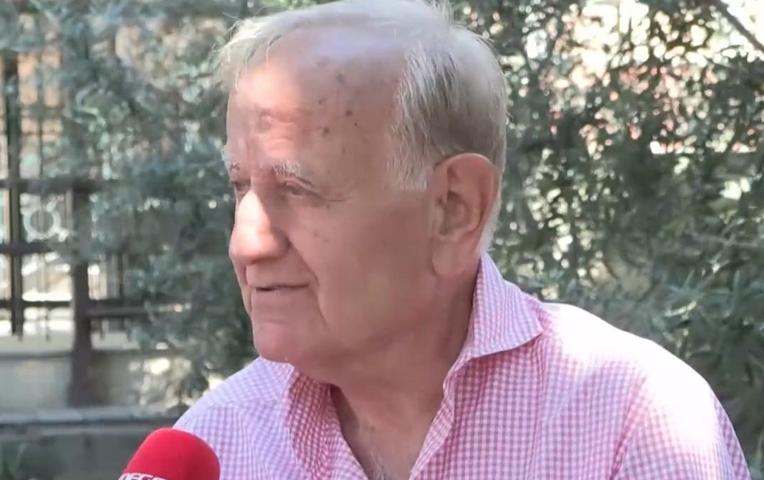 Ο Στέφανος Κασσελάκης «είναι έτοιμος να ηγηθεί» δηλώνει ο πατέρας του στο LIVE NEWS