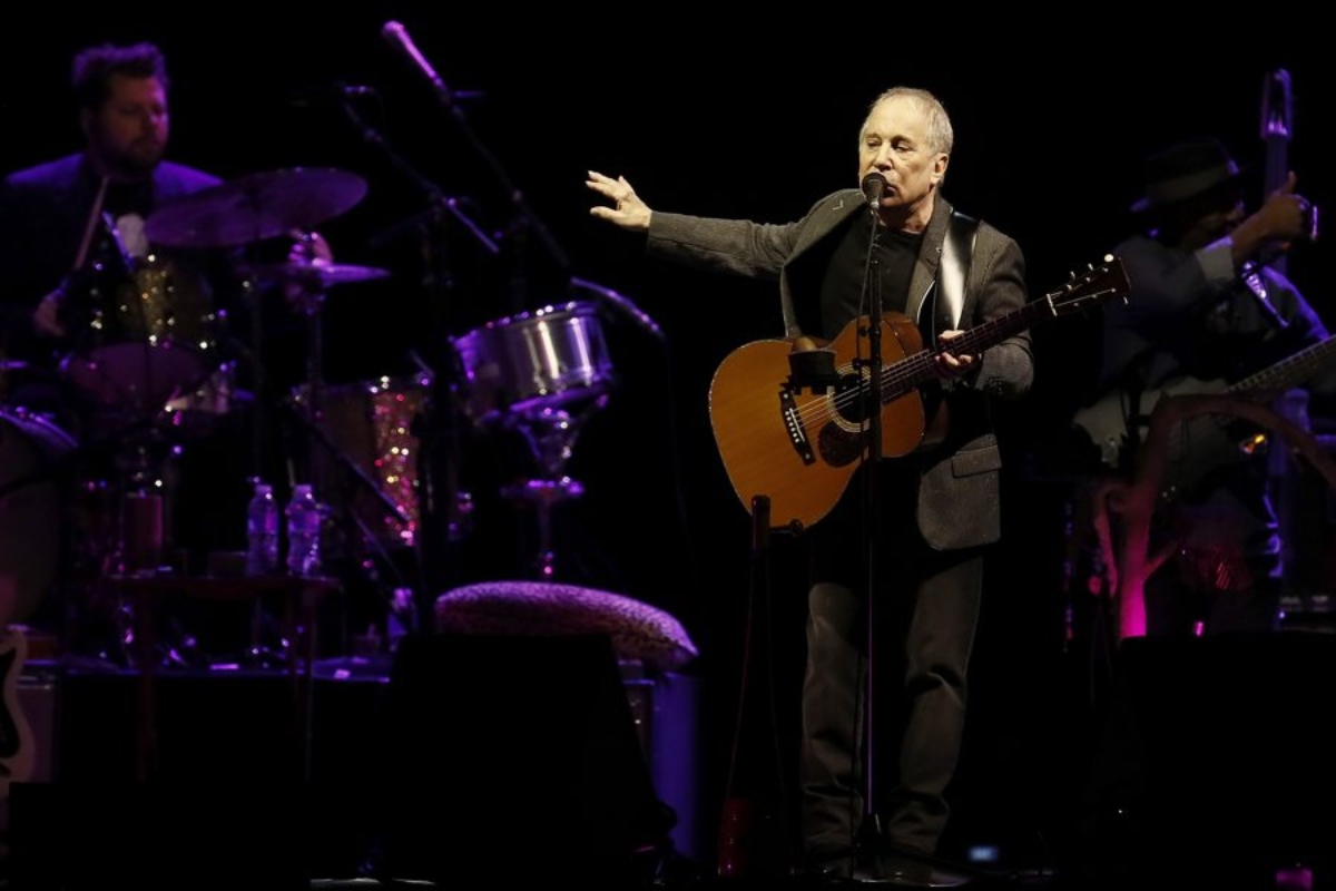 Paul Simon: Έκανε πρεμιέρα το ντοκιμαντέρ διάρκειας 3,5 ωρών για τη ζωή του διάσημου τραγουδιστή και συνθέτη