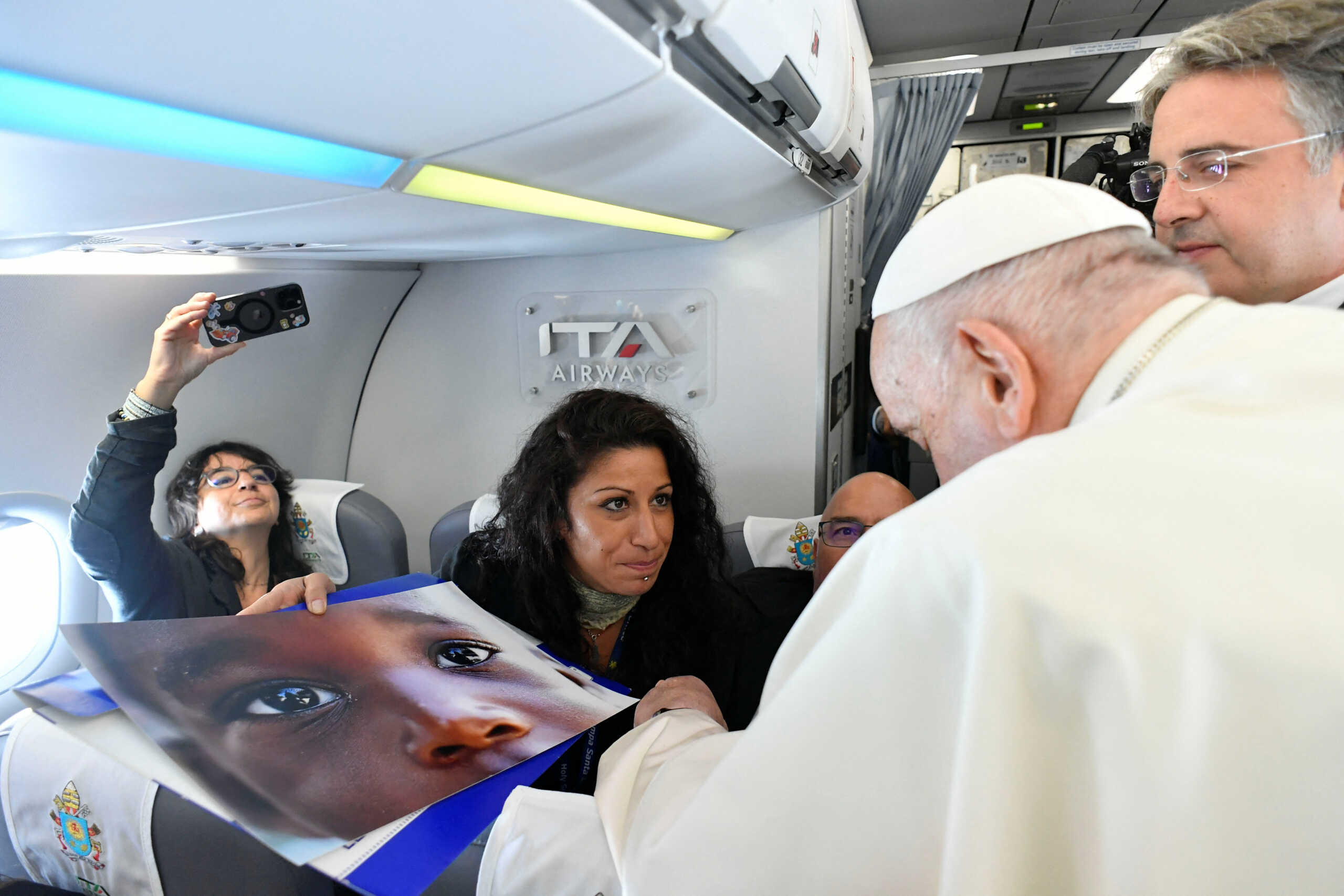 Πάπας: Η φωτογραφία ενός προσφυγόπουλου στη Λαμπεντούζα που τον άγγιξε