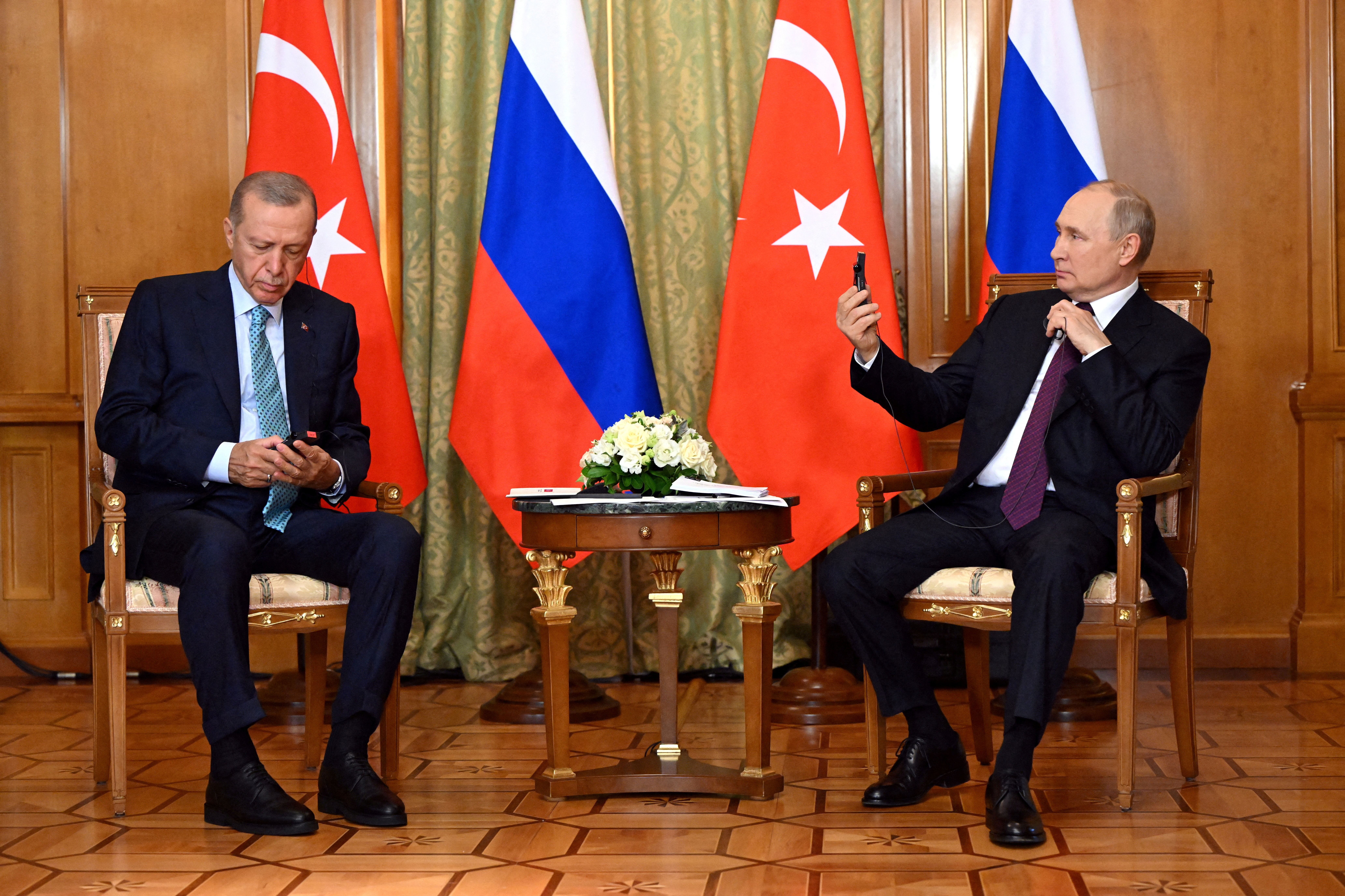 Russian President Vladimir Putin and Turkish President Tayyip Erdogan attend a meeting in Sochi, Russia, September 4, 2023. Sputnik
