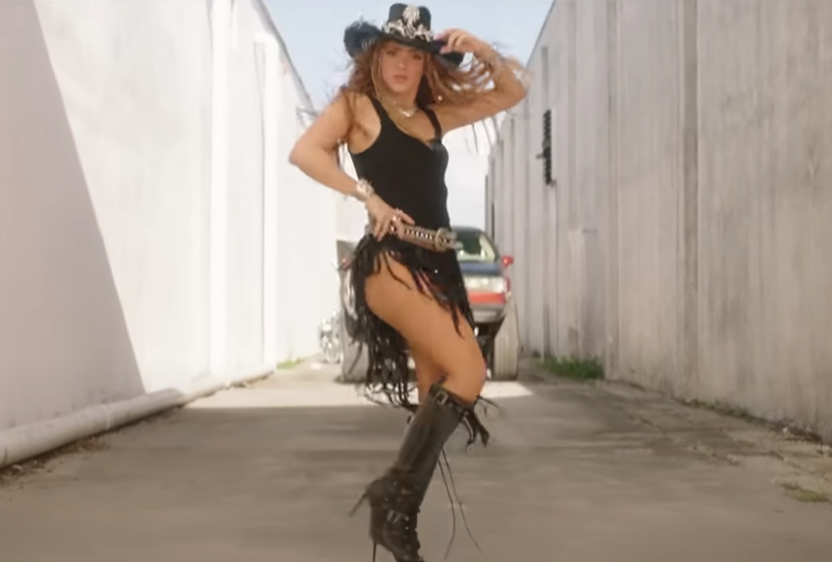 Shakira: «El Jefe» – Νέο τραγούδι με το μεξικάνικο συγκρότημα «Fuerza Regida»