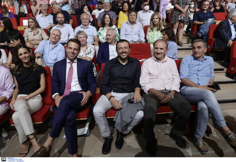 Ντέρμπι Αχτσιόγλου – Κασσελάκη για την προεδρία του ΣΥΡΙΖΑ δείχνει η δημοσκόπηση της Metron Analysis