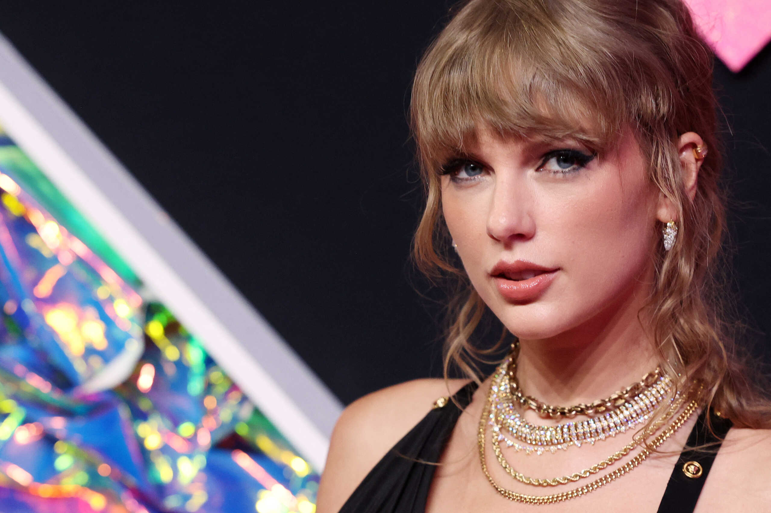 Η Taylor Swift προκάλεσε φρενίτιδα με την ανάρτησή της στο Instagram για τις προεδρικές εκλογές των ΗΠΑ