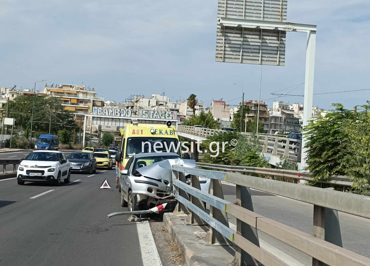 Τροχαίο στο ύψος του ΣΕΦ – Στο νοσοκομείο ο οδηγός