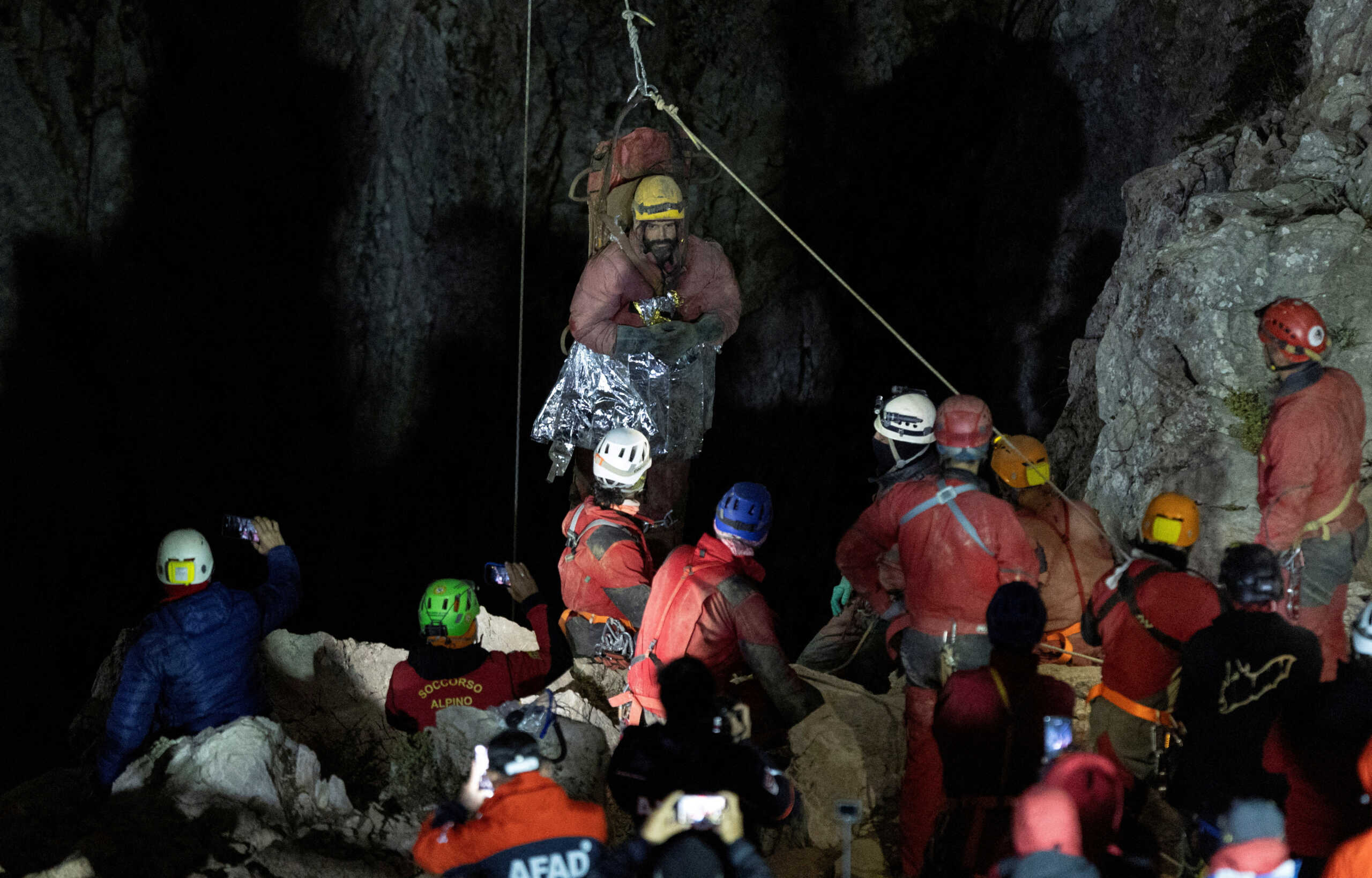 U.S. caver Mark Dickey, on a stretcher, is carried out of the Morca cave as his rescue operation comes to a successful end near Anamur in Mersin province, southern Turkey September 12, 2023. REUTERS
