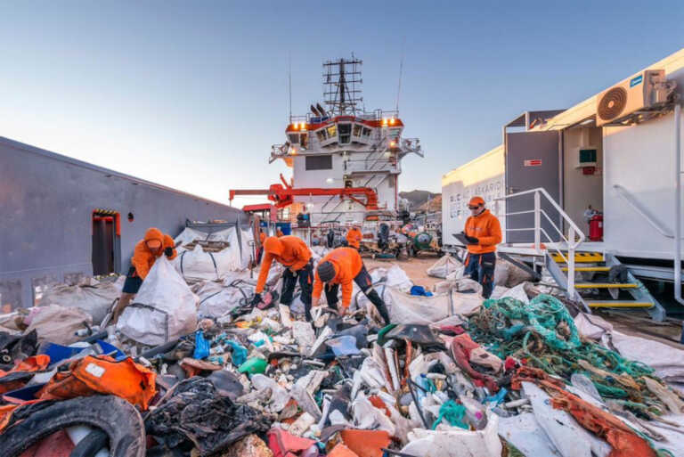 Στη μάχη του καθαρισμού των ακτών του Πηλίου και ο «Τυφώνας» - Μάζεψε 350 κιλά απορρίμματα σε 2 μέρες