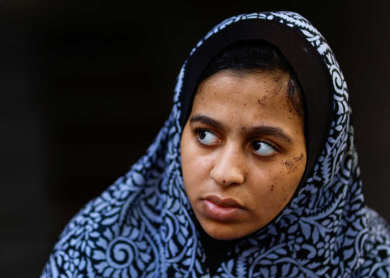 18χρονη που μετακινήθηκε νότια της Γάζας για ασφάλεια, έχασε τους γονείς και τα 7 αδέλφια της