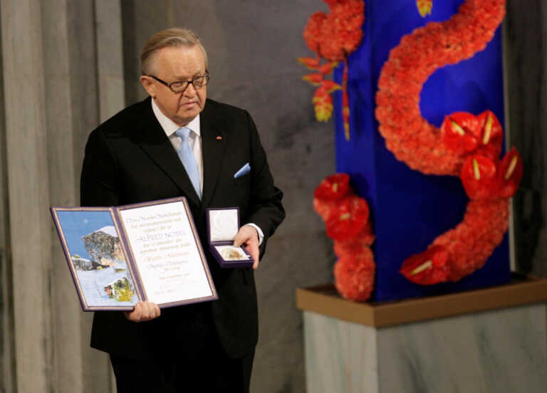 Πέθανε ο πρώην πρόεδρος της Φινλανδίας Μάρτι Αχτισάαρι - Μετρ της διπλωματικής μεσολάβησης και βραβευμένος με Νόμπελ