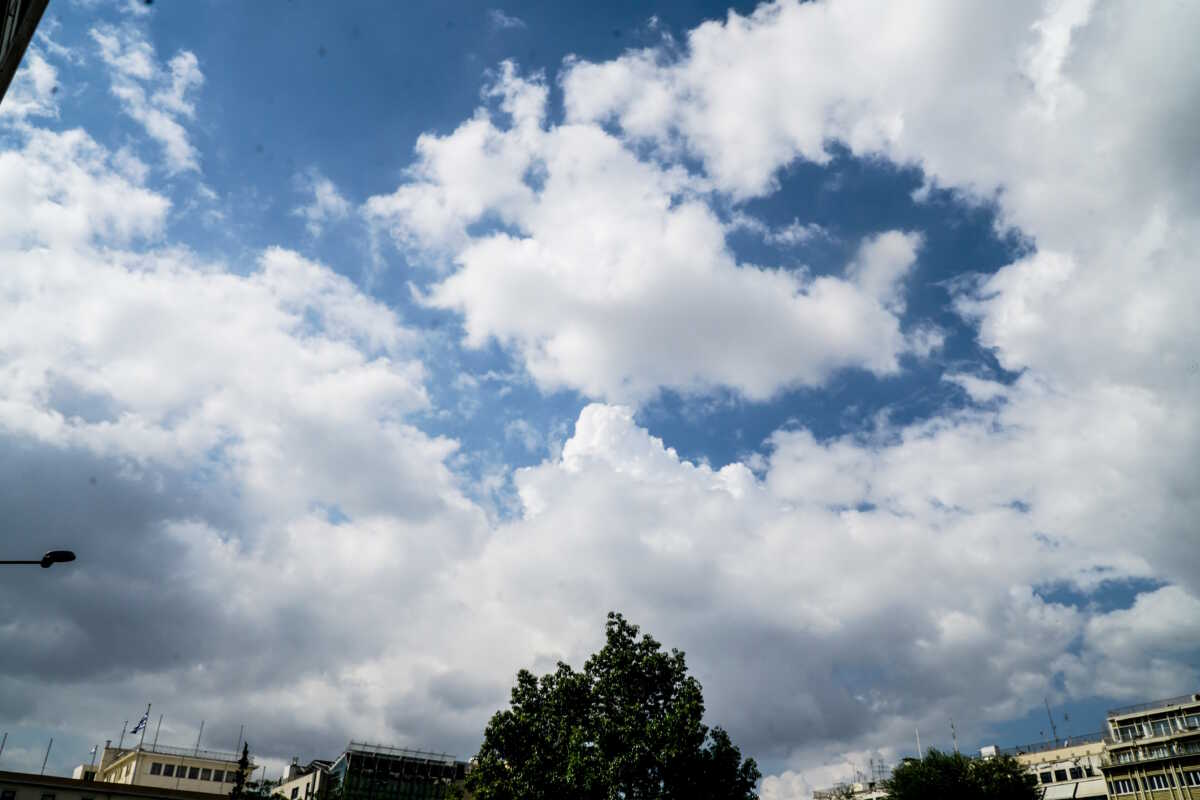 ΚΑΙΡΟΣ  
  
 
  (ΚΟΝΤΑΡΙΝΗΣ ΓΙΩΡΓΟΣ EUROKINISSI)